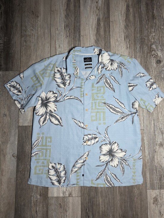 Quiksilver Other - Quiksilver Waterman Collection Men's Short Sleeve Button-down Hawiian Short XL